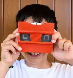 Is Virtual reality still popular | Yes and here is why.